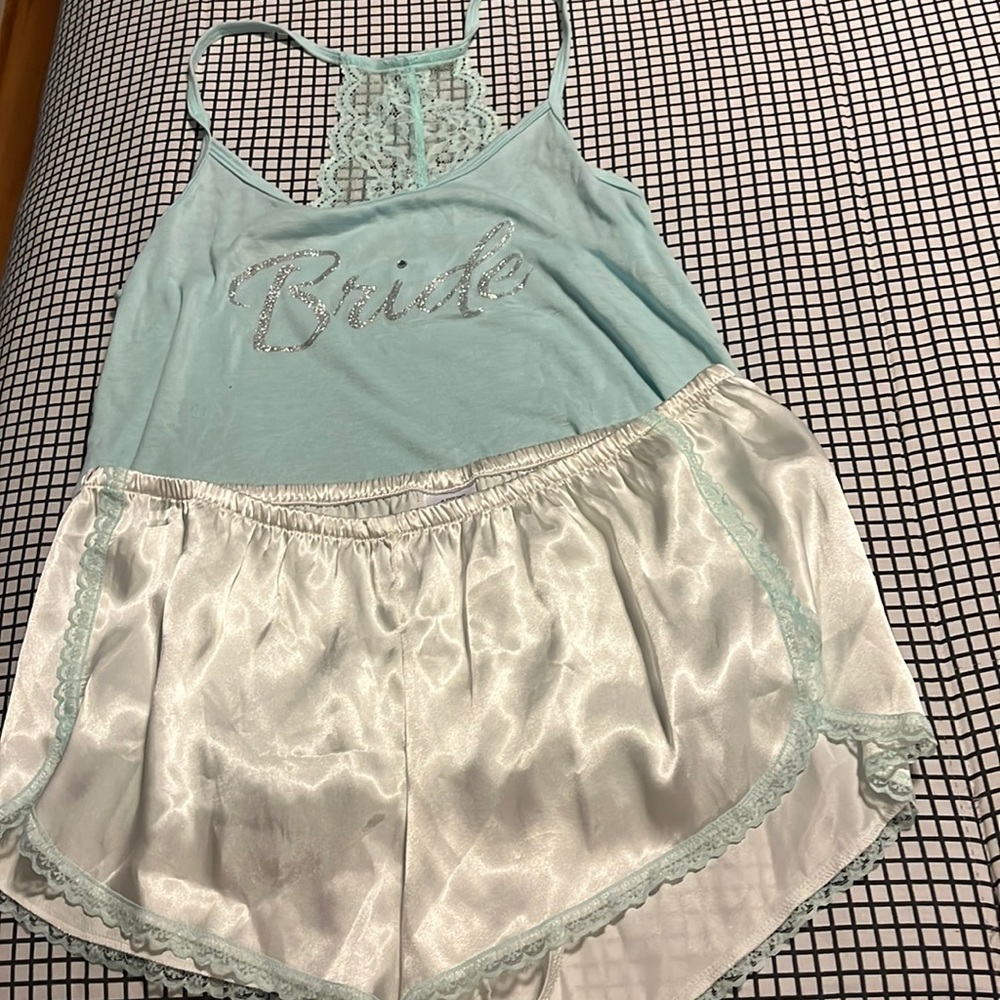 Bride set